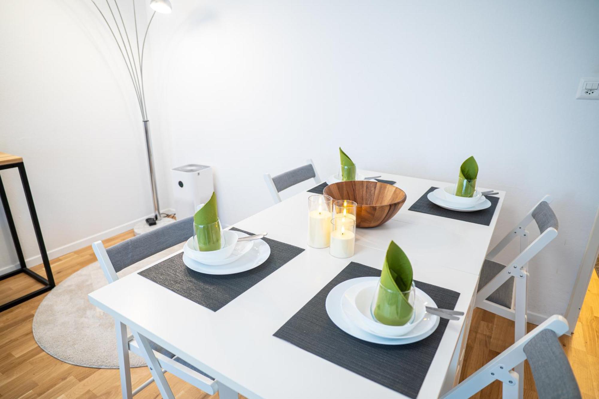 Expo-Basel-Ch Apt, Amazon Prime Video, Wifi, Coffee & Tee, Popcorn, Kitchen Eksteriør billede